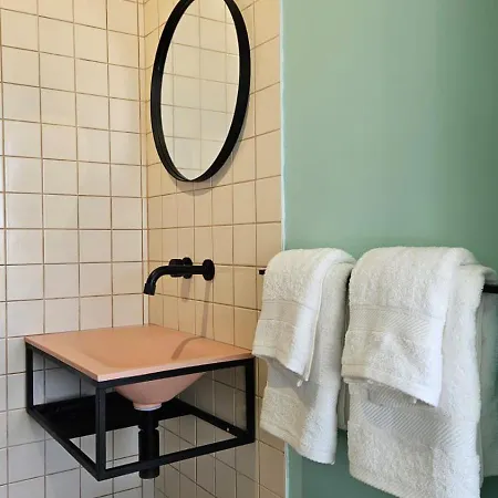 Hotel The Little Island Boutique *